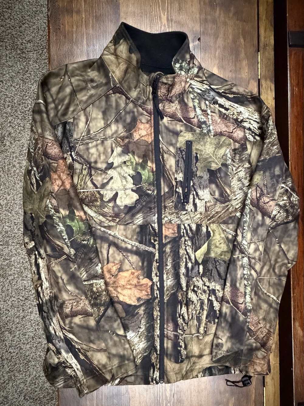 Men's Performance Camo Softshell Jacket - Mossy Oak pattern Camouflage